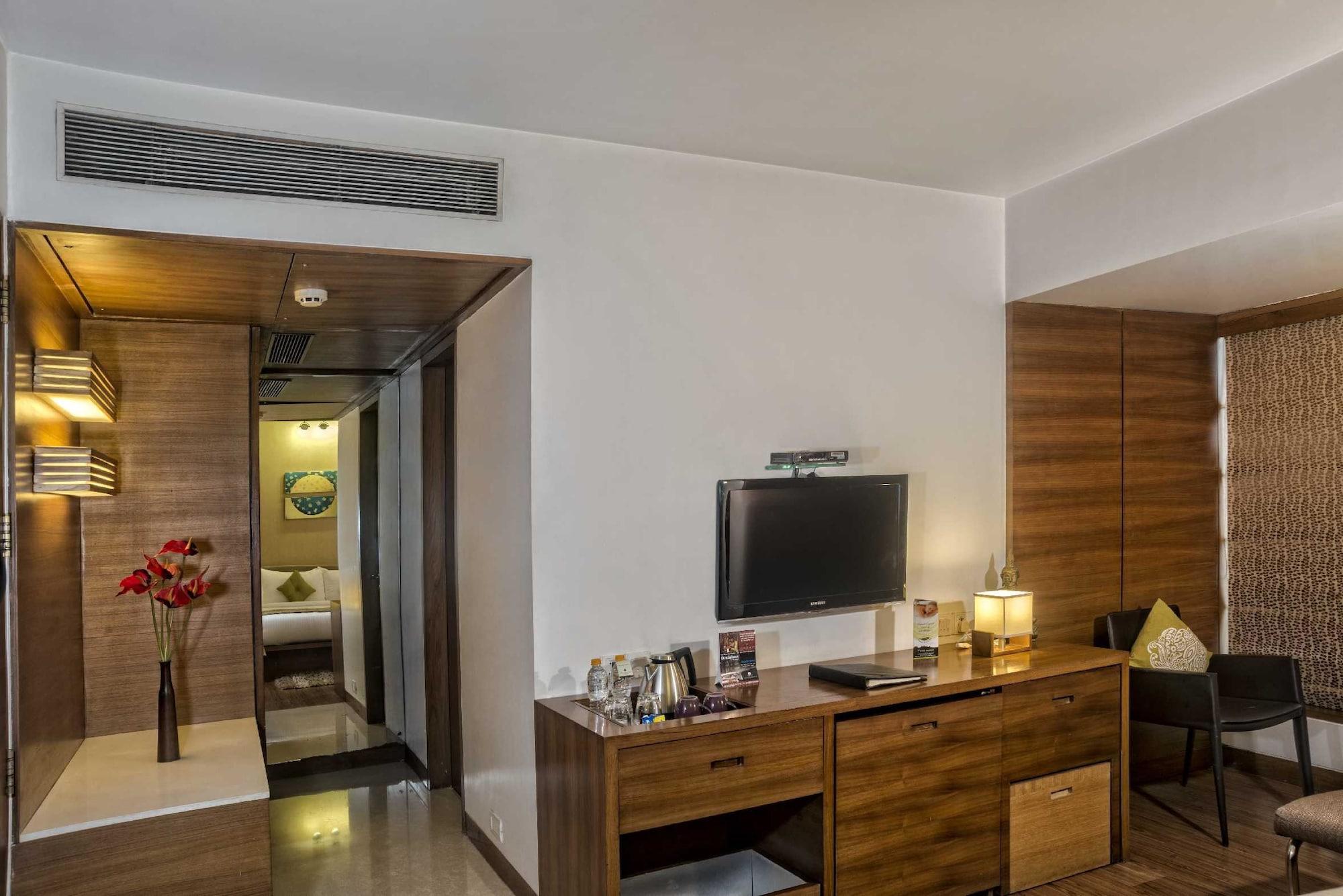 Yogi Executive, Navi Mumbai Hotel Eksteriør billede