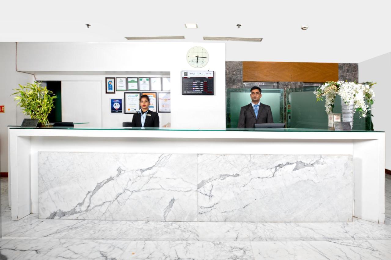 Yogi Executive, Navi Mumbai Hotel Eksteriør billede