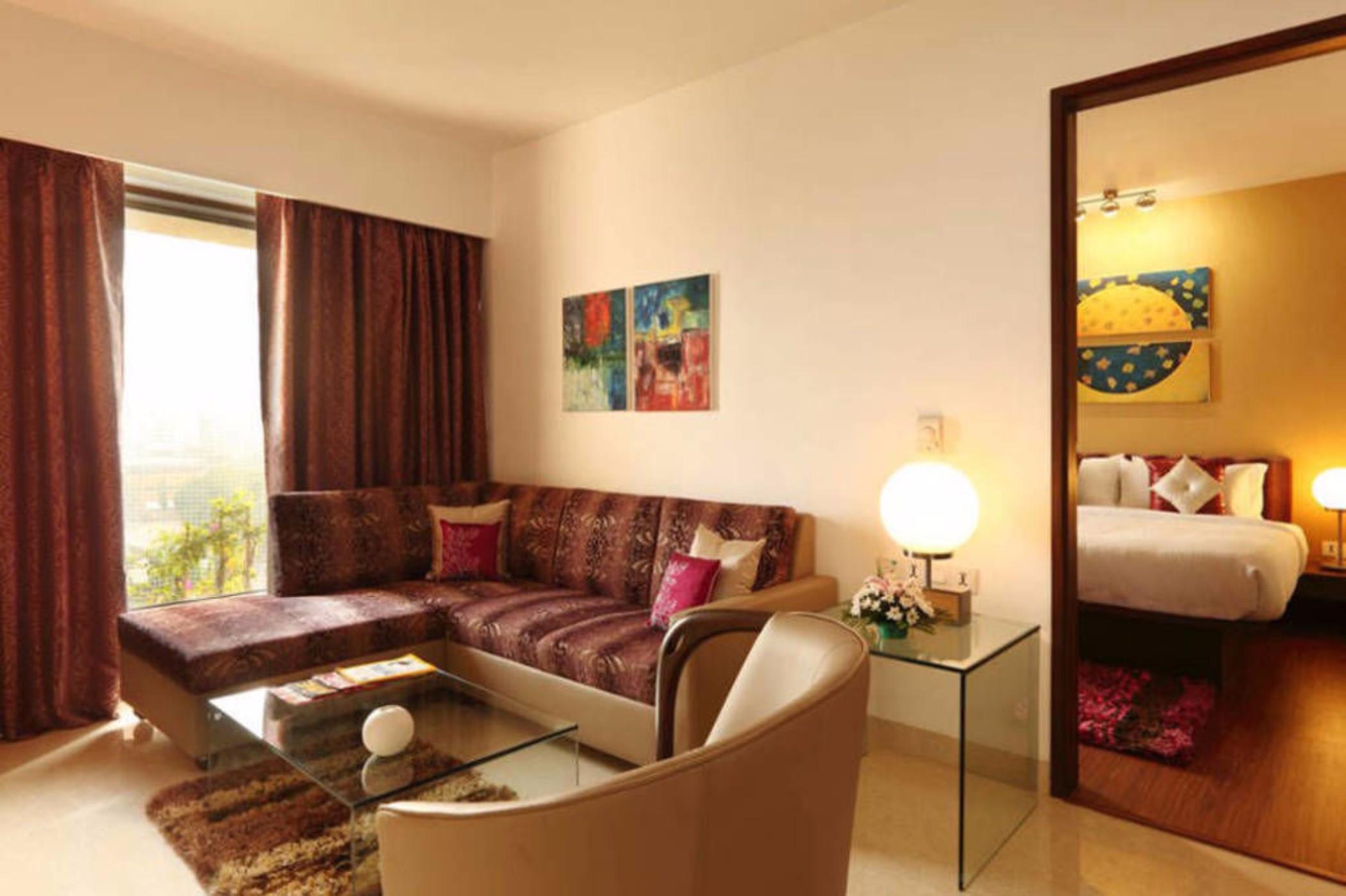 Yogi Executive, Navi Mumbai Hotel Eksteriør billede