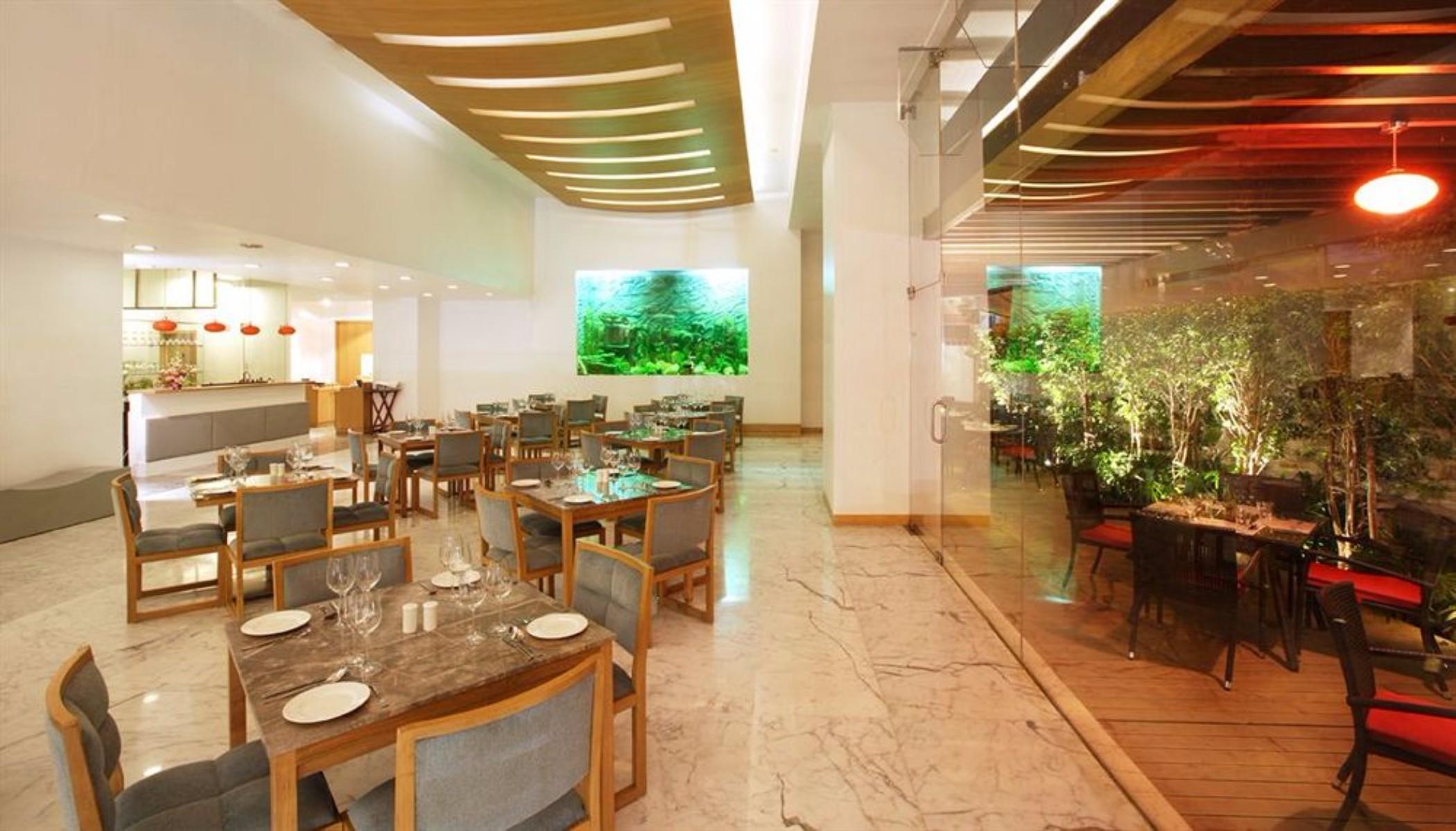 Yogi Executive, Navi Mumbai Hotel Eksteriør billede