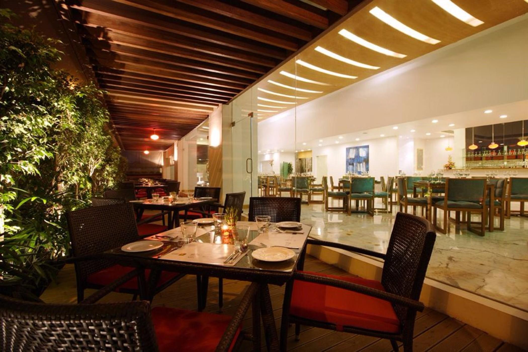 Yogi Executive, Navi Mumbai Hotel Eksteriør billede