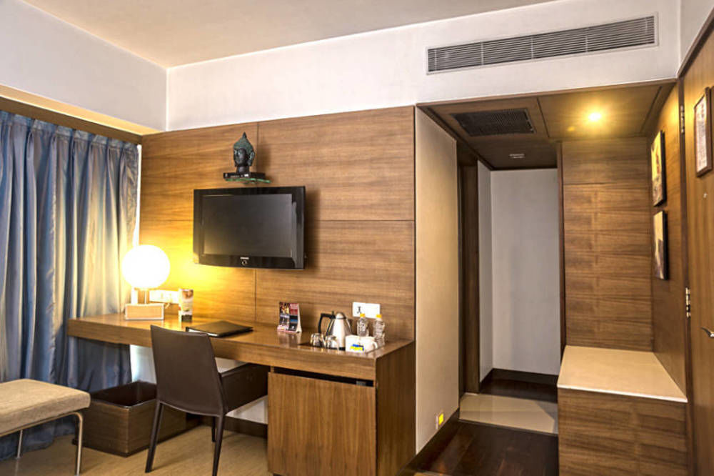 Yogi Executive, Navi Mumbai Hotel Eksteriør billede
